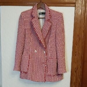 Zara Women's Red and White Patterned Blazer